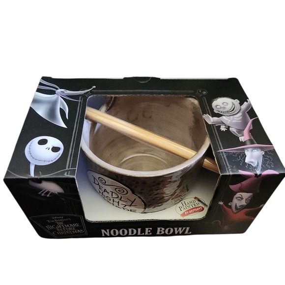 Nightmare Before Christmas Noodle Bowl Set - Picture 2 of 3
